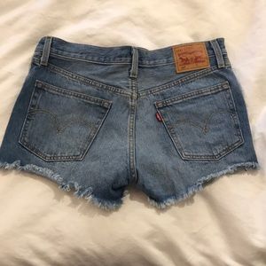 Levi  high waisted cut off denim shorts